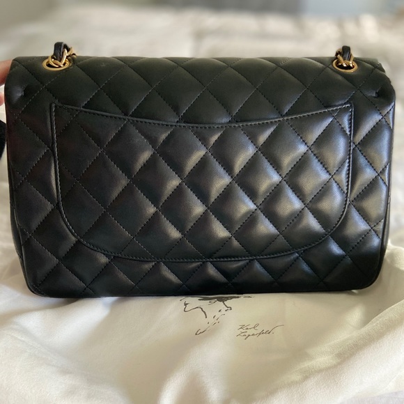 Classic Flap Jumbo Lambskin with Gold Hardware - Picture 4 of 12